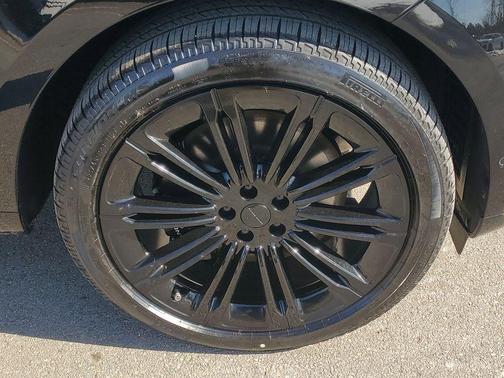 2026 Land Rover Range Rover P530 SE