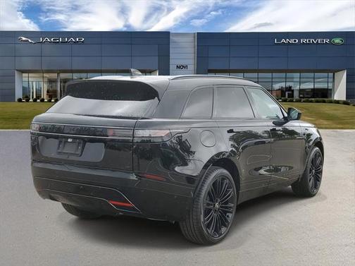 2026 Land Rover Range Rover Velar P400 Dynamic SE
