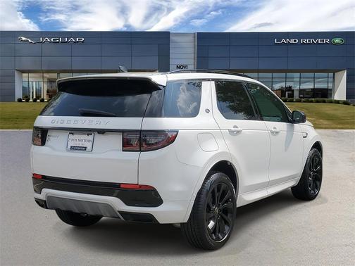 2025 Land Rover Discovery Sport S