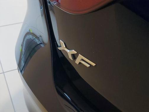 2022 Jaguar XF R-Dynamic SE P300 AWD Automatic