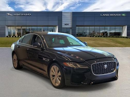 2022 Jaguar XF R-Dynamic SE P300 AWD Automatic
