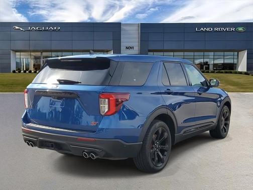 2021 Ford Explorer ST