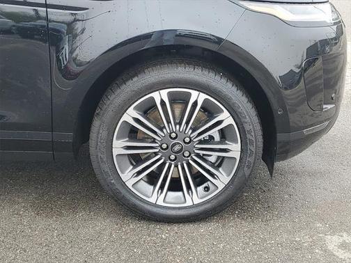 2026 Land Rover Range Rover Evoque Core S