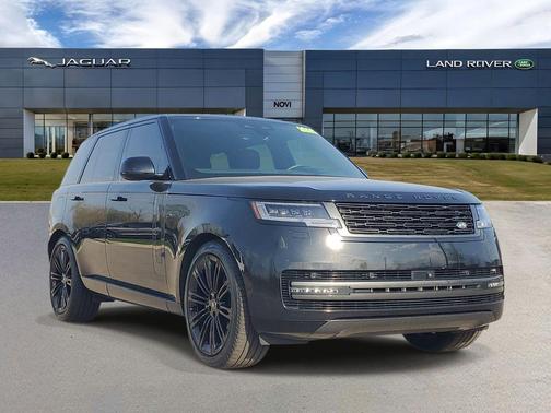 Black 2025 Land Rover Range Rover P400 SE