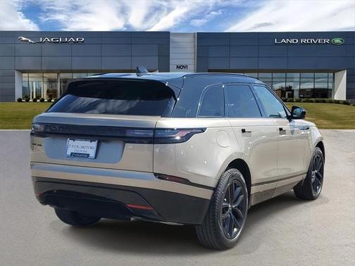2026 Land Rover Range Rover Velar P250 SE R-Dynamic