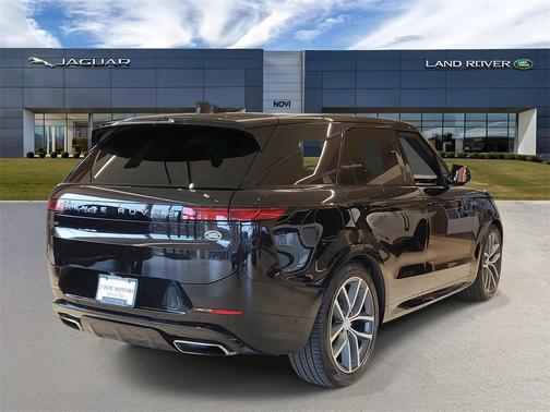 2023 Land Rover Range Rover Sport SE