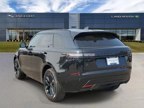 2026 Land Rover Range Rover Velar P250 SE R-Dynamic