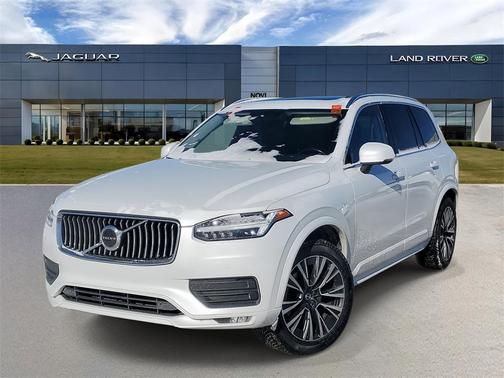 2020 Volvo XC90 T5 Momentum