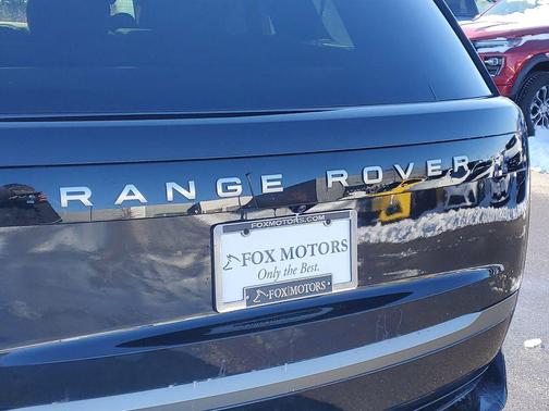 2026 Land Rover Range Rover P400 SE 7 Seat