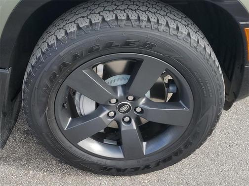 2022 Land Rover Defender 110 X-Dynamic HSE