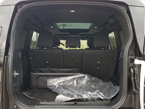 2026 Land Rover Defender P300 S