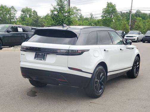 Fuji White 2026 Land Rover Range Rover Velar P250 SE R-Dynamic