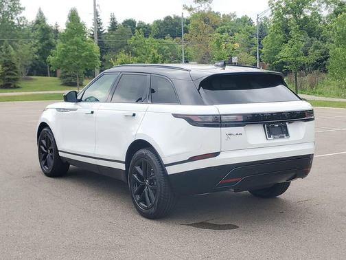 Fuji White 2026 Land Rover Range Rover Velar P250 SE R-Dynamic
