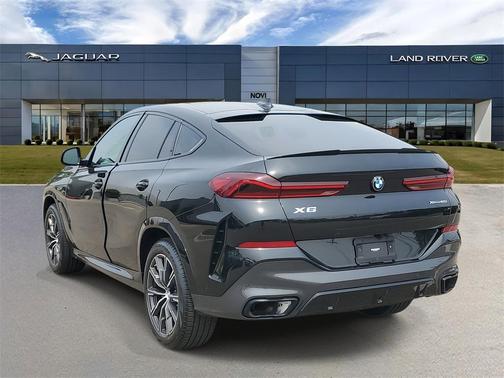 2022 BMW X6 xDrive40i