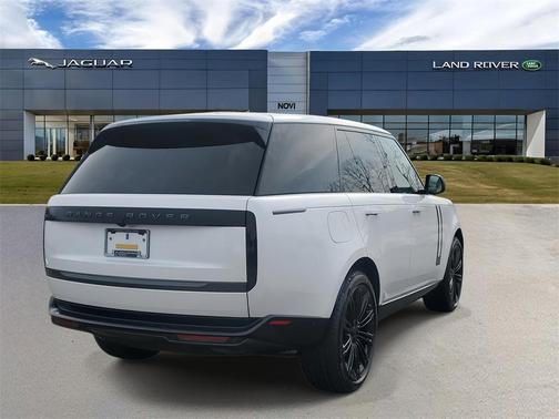 2026 Land Rover Range Rover P400 SE