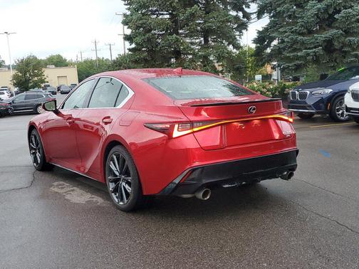 Infrared 2022 Lexus IS 350 F Sport