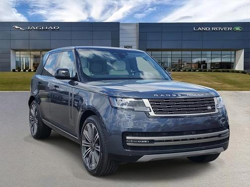 2025 Land Rover Range Rover P530 SE