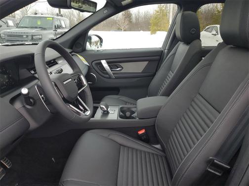 2026 Land Rover Discovery Sport Landmark