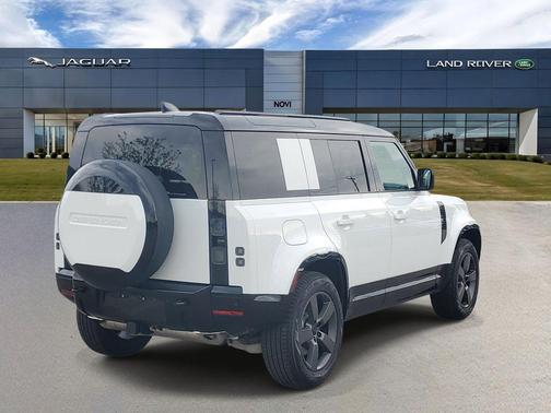 Fuji White 2026 Land Rover Defender P400 X-Dynamic SE