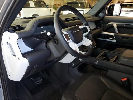 2021 Land Rover Defender 110 X-Dynamic HSE