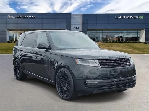 2025 Land Rover Range Rover P530 SE 7 Seat