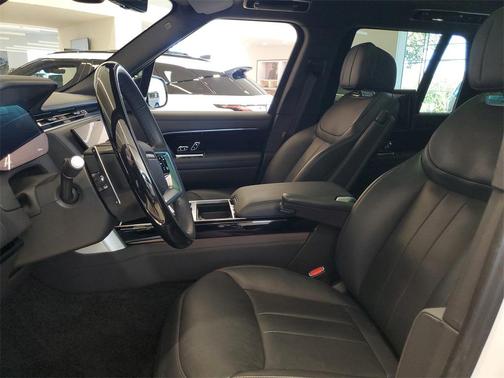 2023 Land Rover Range Rover Autobiography