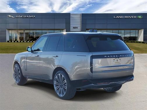 2026 Land Rover Range Rover P400 SE