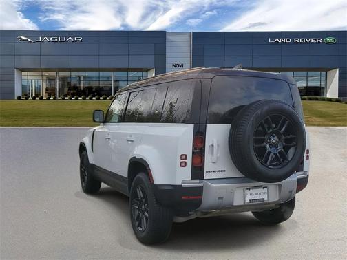 2023 Land Rover Defender 110 S