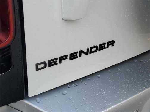 2023 Land Rover Defender 110 S