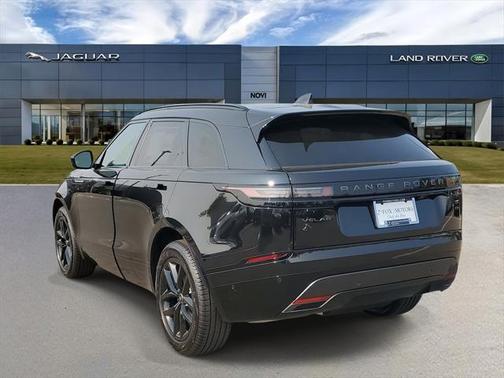 2026 Land Rover Range Rover Velar P250 SE R-Dynamic