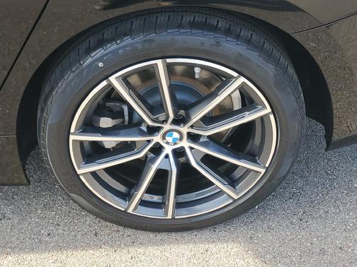 Jet Black 2021 BMW 330 i xDrive