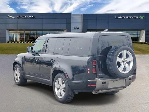 Santorini Black Metallic 2025 Land Rover Defender 130 P400 X-Dynamic SE