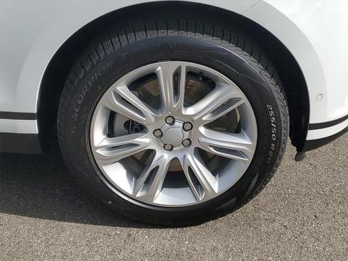 2026 Land Rover Range Rover Velar P250 S
