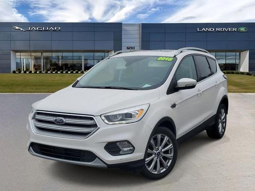 WHITE PLATINUM MET TRI-COAT 2018 Ford Escape Titanium