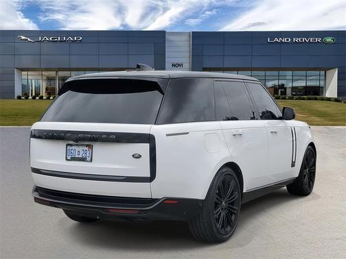 2023 Land Rover Range Rover Autobiography