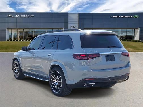 MANUFAKTUR Alpine Grey 2024 Mercedes-Benz GLS 580 4MATIC