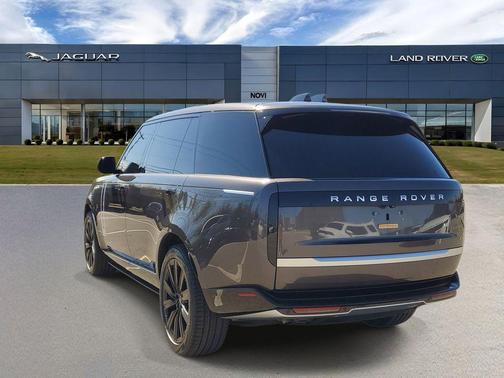 Gray 2025 Land Rover Range Rover P530 Autobiography