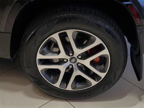 2024 Land Rover Defender 130 P400 X