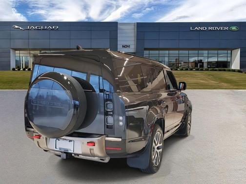 2024 Land Rover Defender 130 P400 X