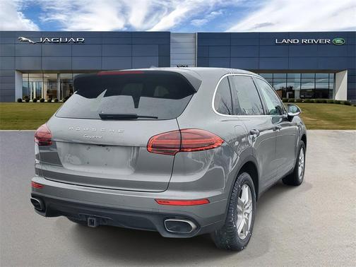 2016 Porsche Cayenne Cayenne