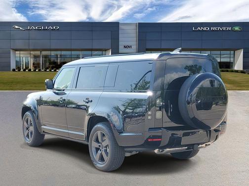 Santorini Black 2026 Land Rover Defender P400 X-Dynamic SE