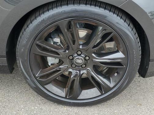 2023 Land Rover Range Rover Velar P400 HST