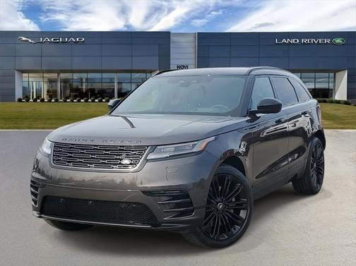 2026 Land Rover Range Rover Velar Dynamic SE