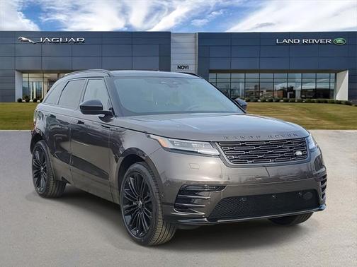 2026 Land Rover Range Rover Velar Dynamic SE