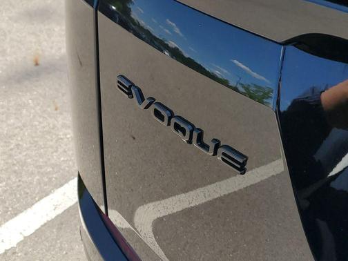 2026 Land Rover Range Rover Evoque Core S