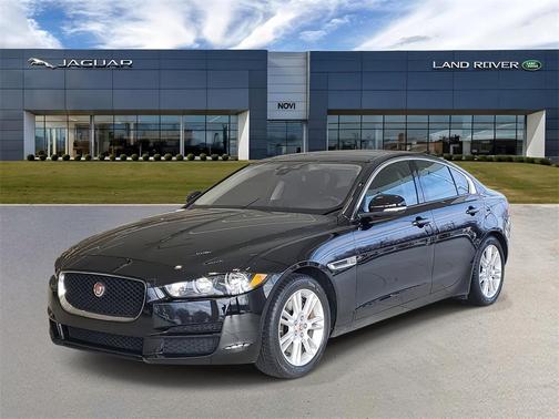 2018 Jaguar XE 25t Premium