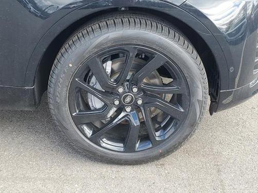 2025 Land Rover Discovery P300 Dynamic SE