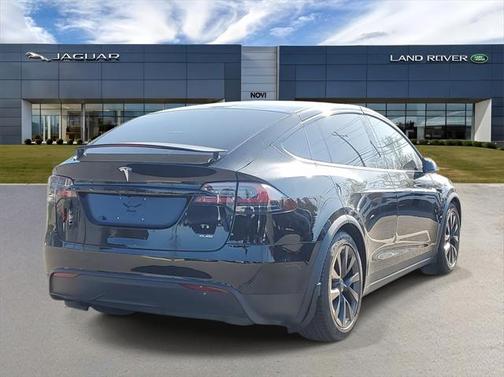 2022 Tesla Model X Plaid Tri Motor All-Wheel Drive