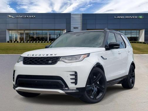 Fuji White 2025 Land Rover Discovery P300 Dynamic SE