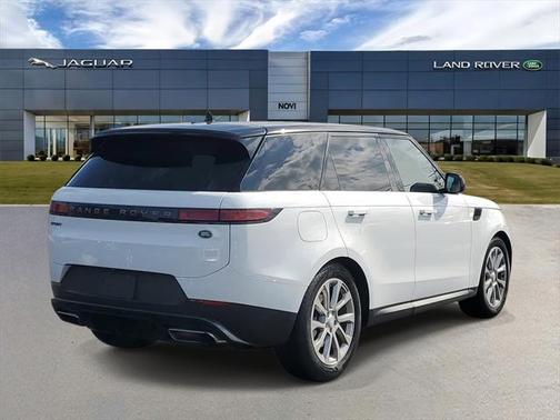 2023 Land Rover Range Rover Sport SE